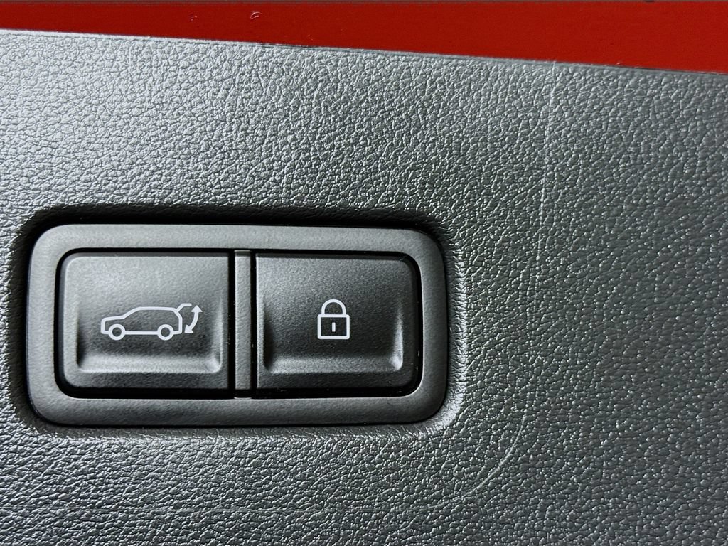 Certified 2025 Hyundai Santa Fe SEL AWD/4WD image 29