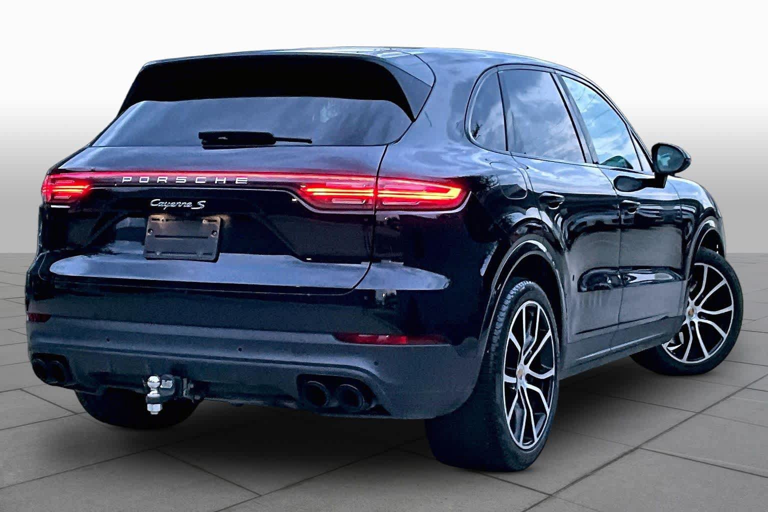 Used 2019 Porsche Cayenne S AWD/4WD image 12