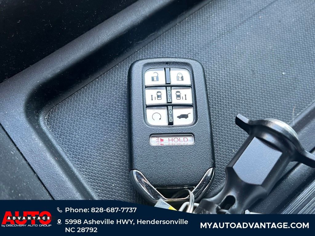 Used 2019 Honda Odyssey Touring image 17