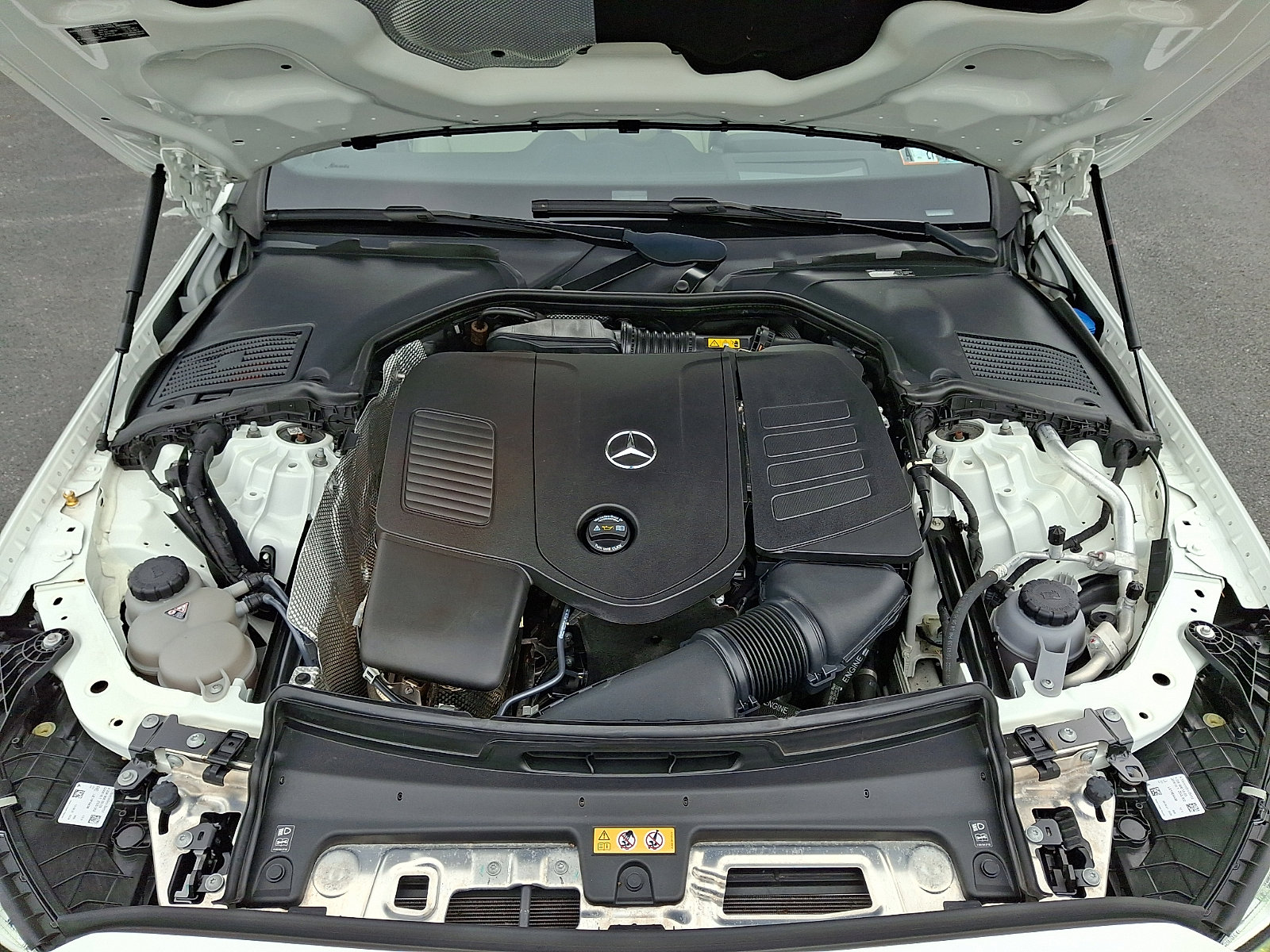 Certified 2022 Mercedes-Benz C 300 4MATIC Sedan image 27