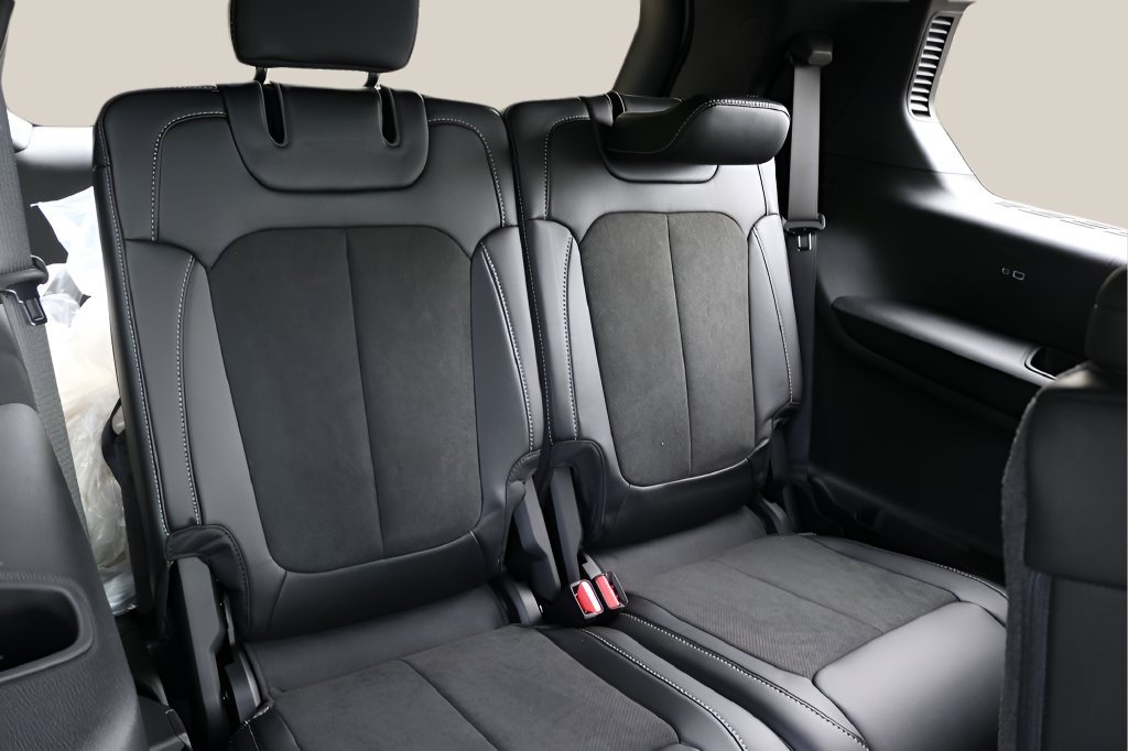 New 2026 Jeep Grand Cherokee L 4WD image 21