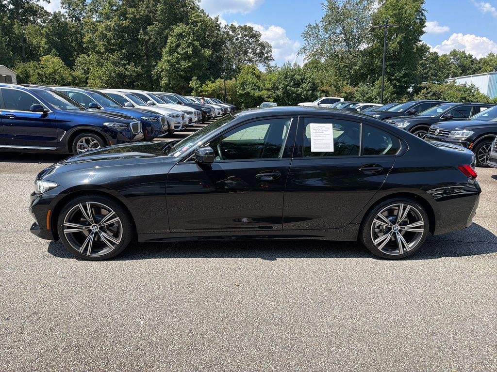 Used 2023 BMW 330i Sedan w/ Convenience Package RWD image 4