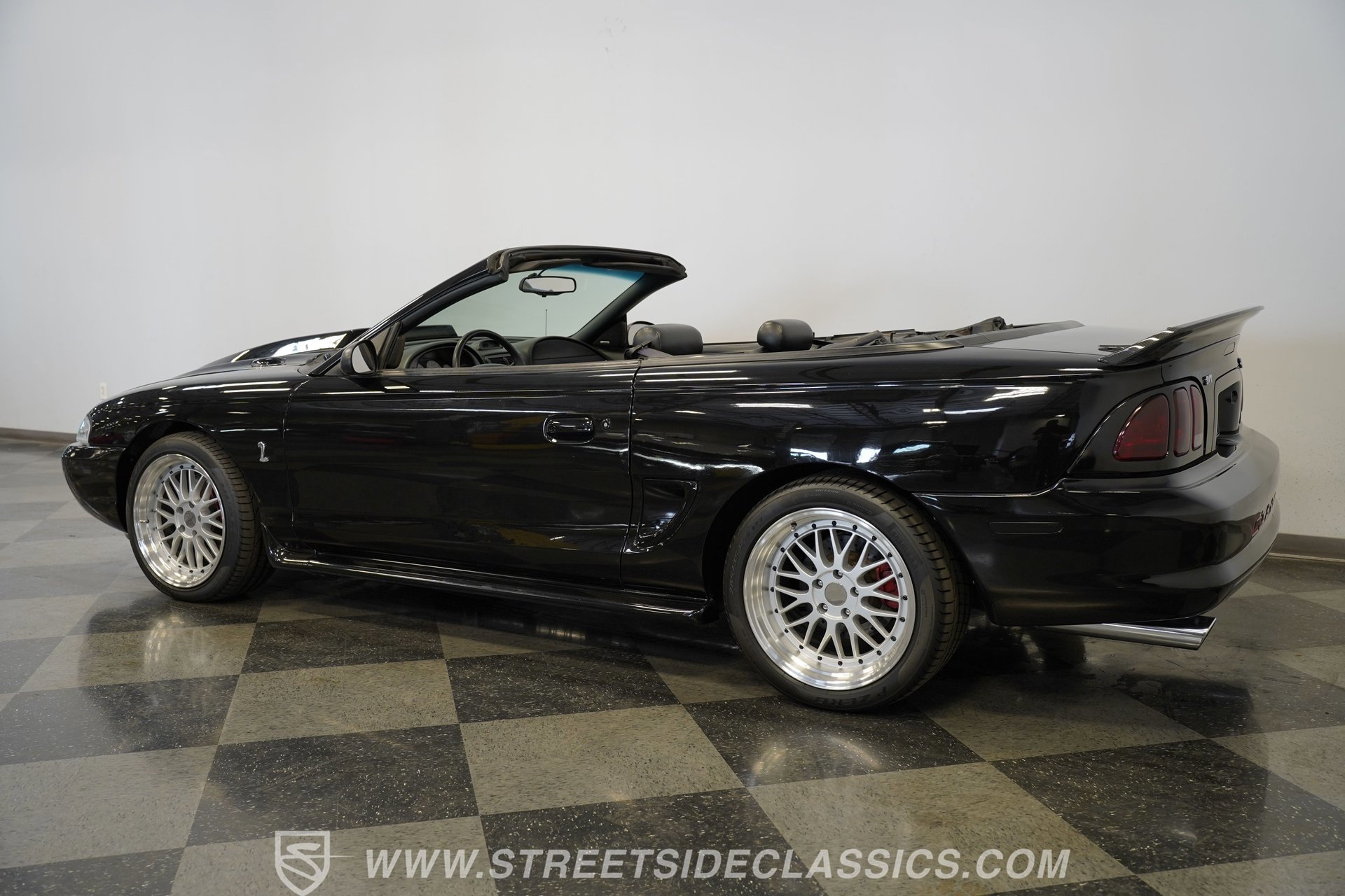 Used 1996 Ford Mustang Cobra RWD image 9