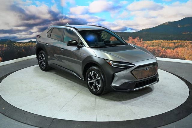 Used 2025 Subaru Solterra Premium image 1