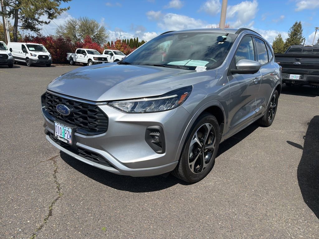 Used 2023 Ford Escape ST-Line Select w/ Tech Pack #2 image 1