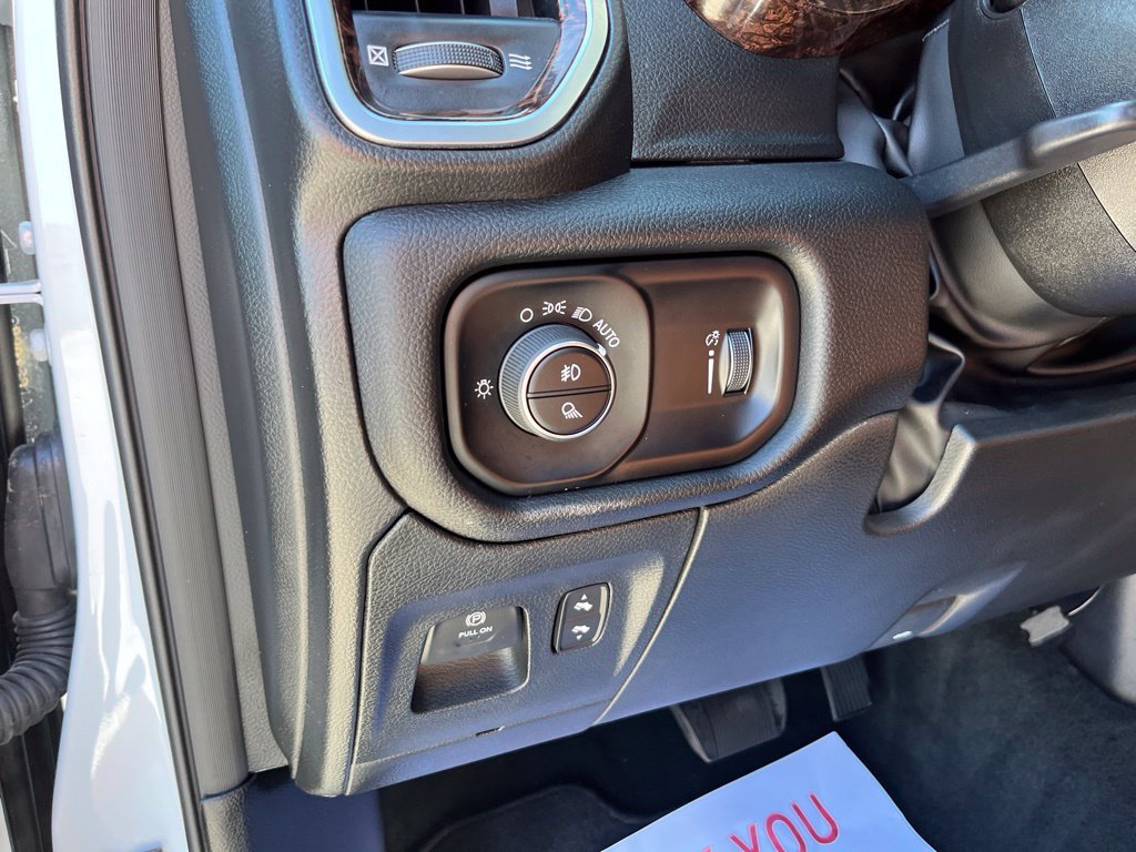 Used 2024 RAM 1500 Big Horn AWD/4WD image 10