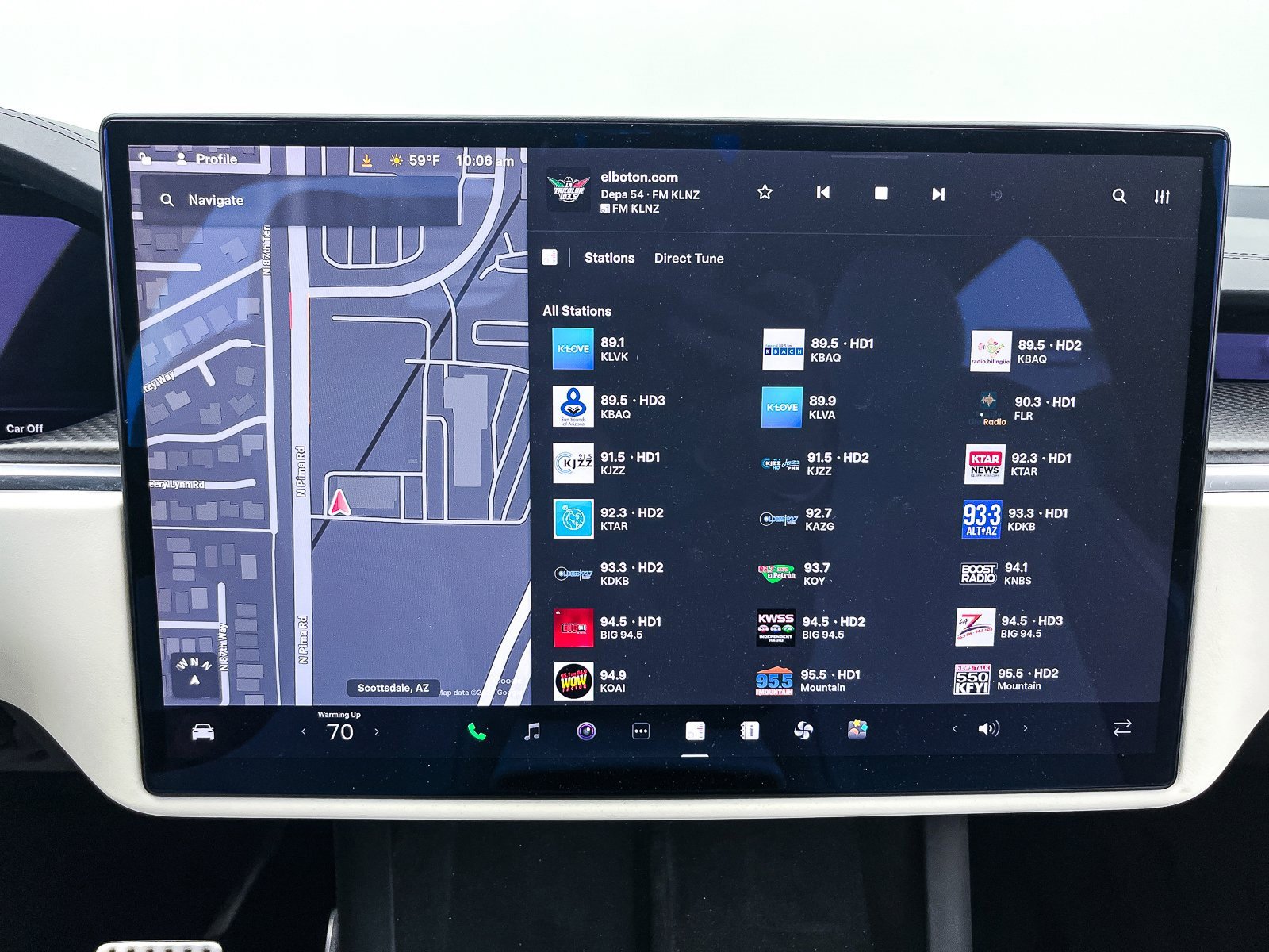 Used 2022 Tesla Model X Plaid image 7