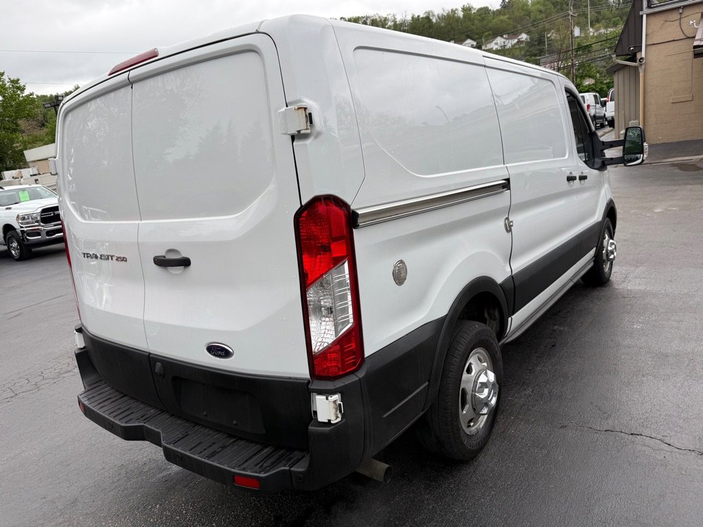 Used 2020 Ford Transit 250 Low Roof AWD image 2