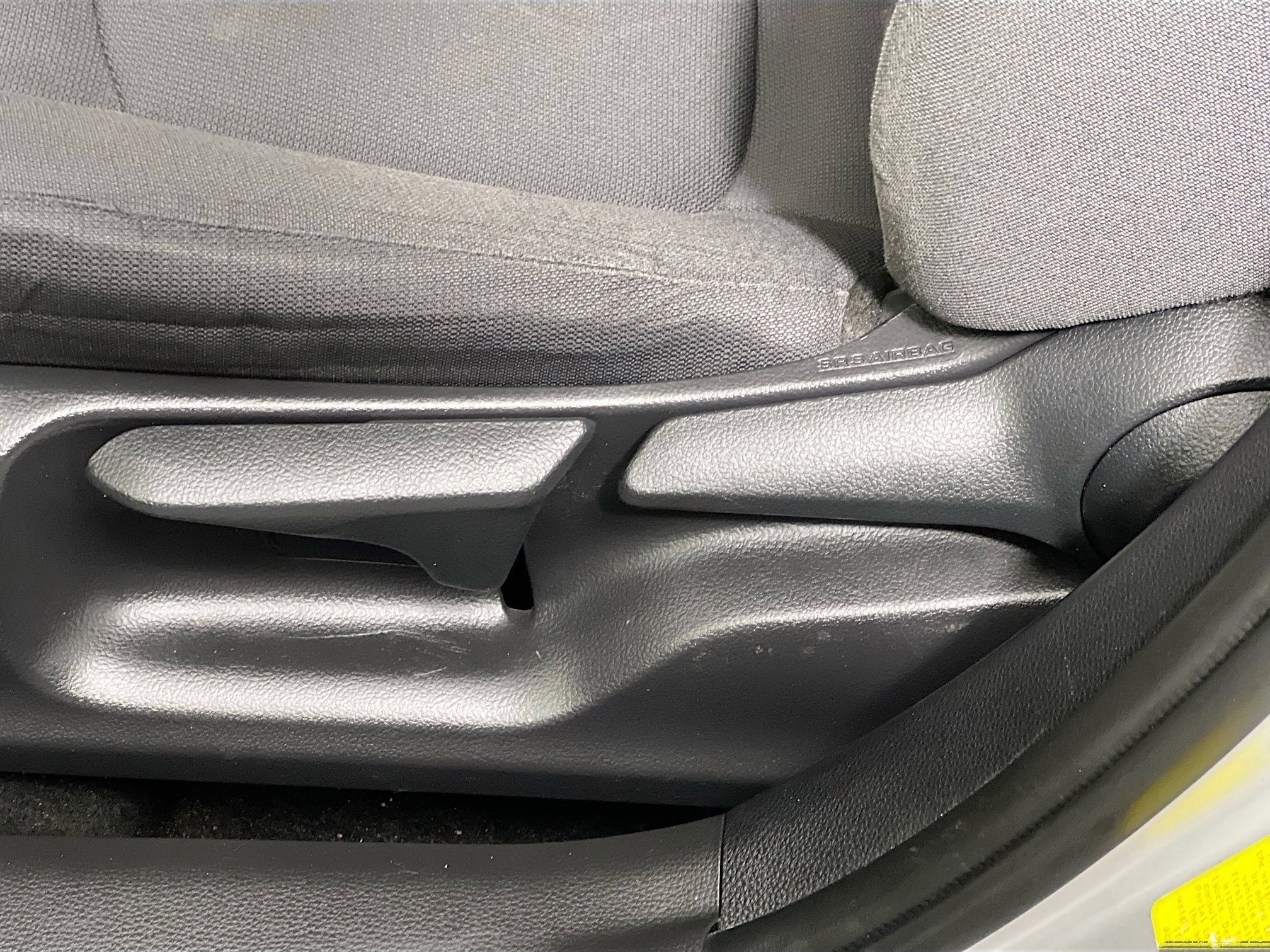 Used 2021 Toyota Corolla LE image 14