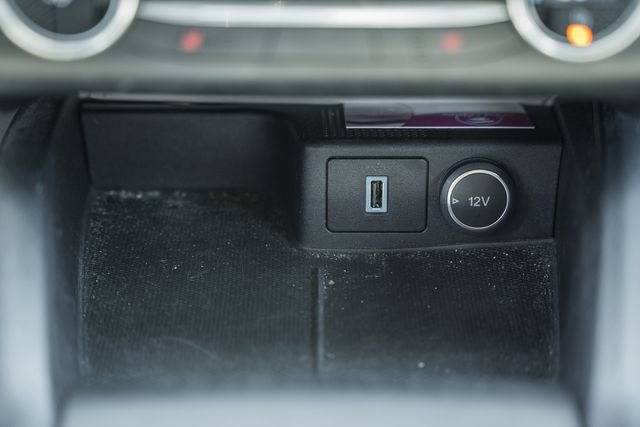 Used 2020 Ford Escape SE FWD image 33