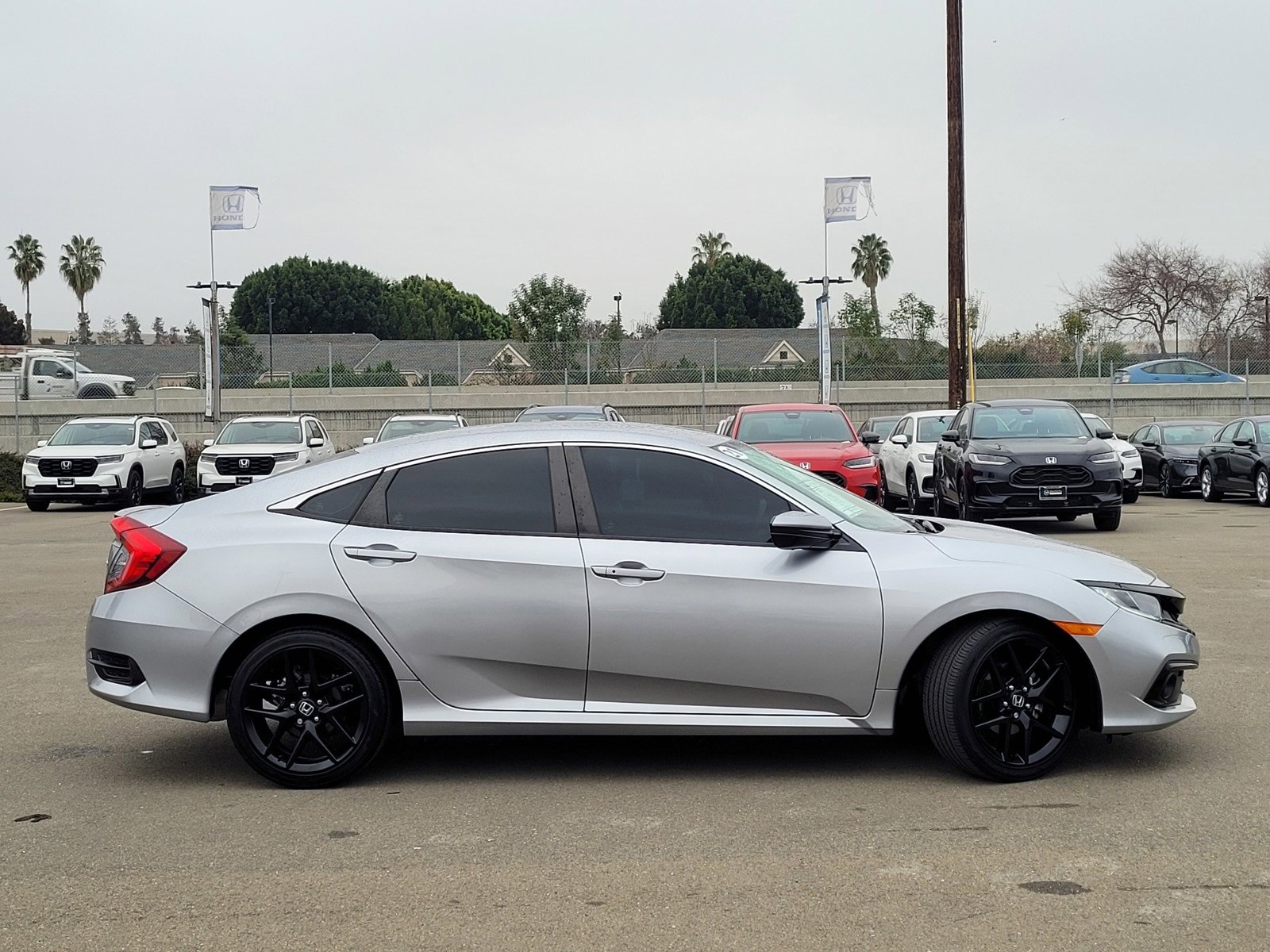 Used 2021 Honda Civic Sport image 4