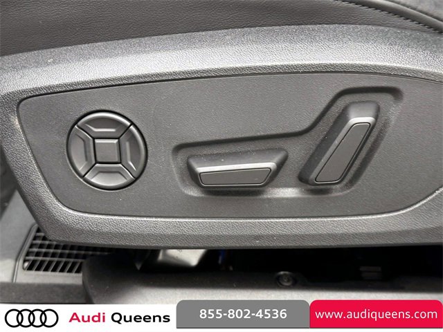 Certified 2025 Audi Q3 2.0T Premium Plus w/ Premium Plus Package image 22