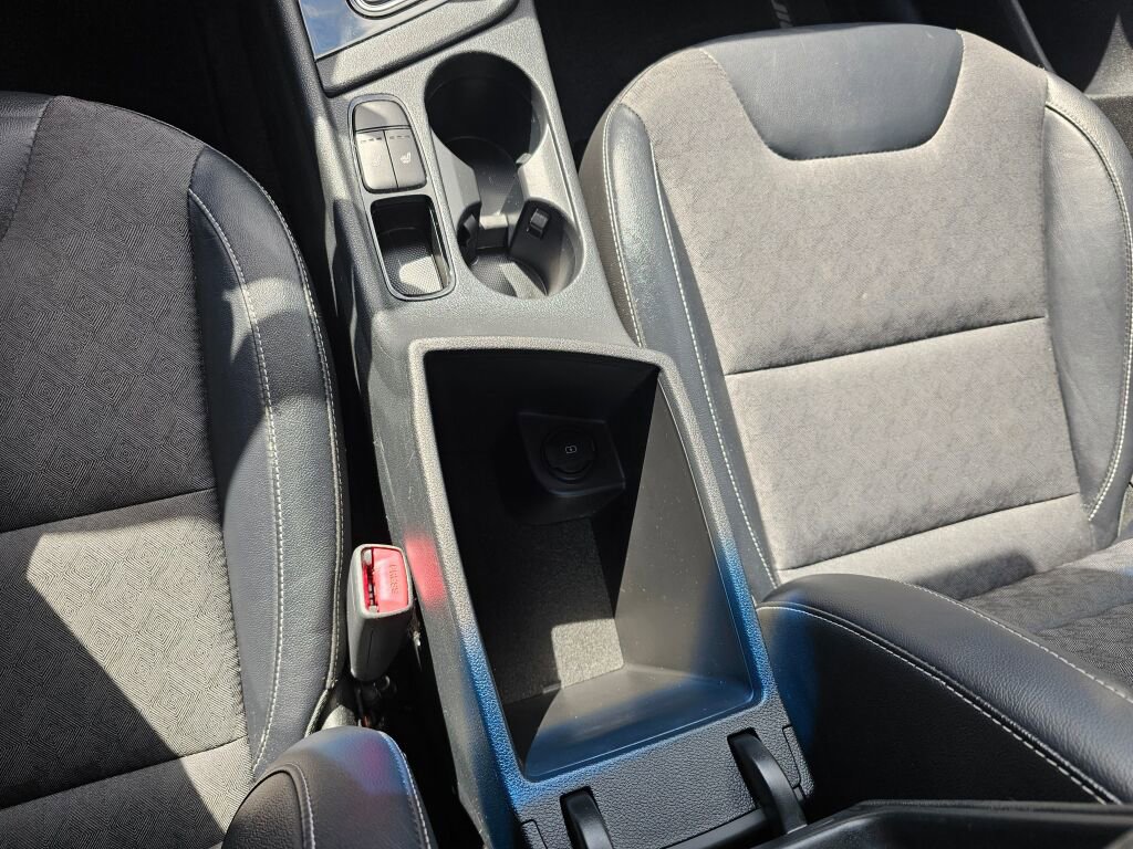 Used 2019 Kia Niro S Touring image 24