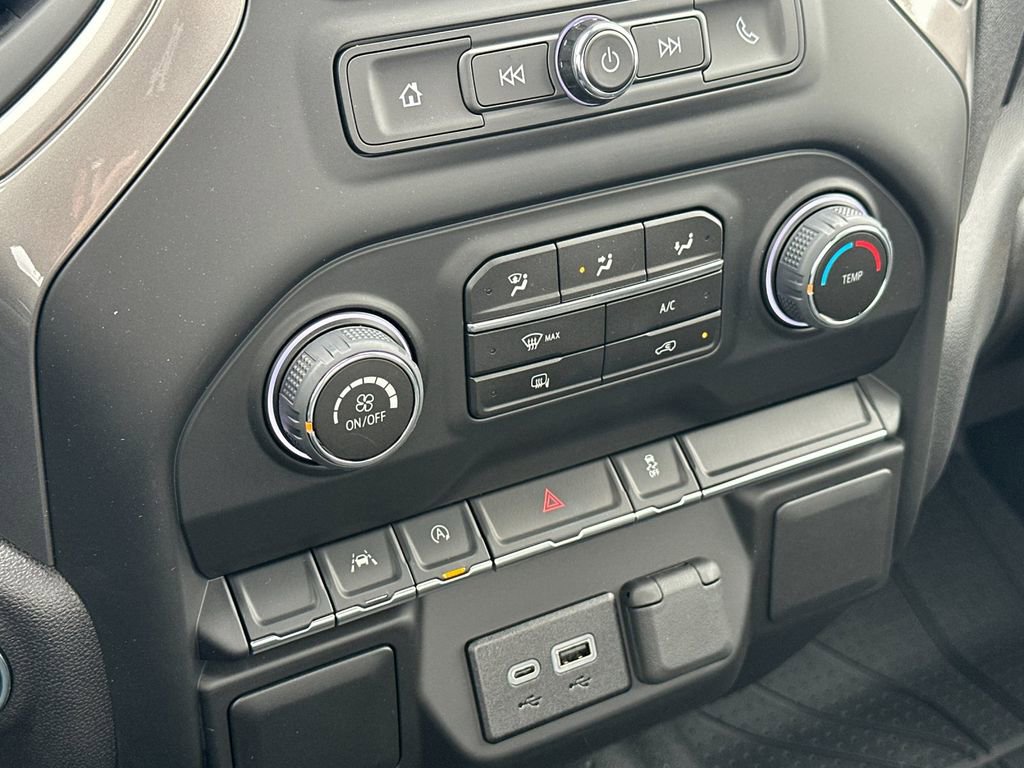 New 2026 Chevrolet Silverado 1500 W/T w/ LPO, Dark Essentials Package image 18