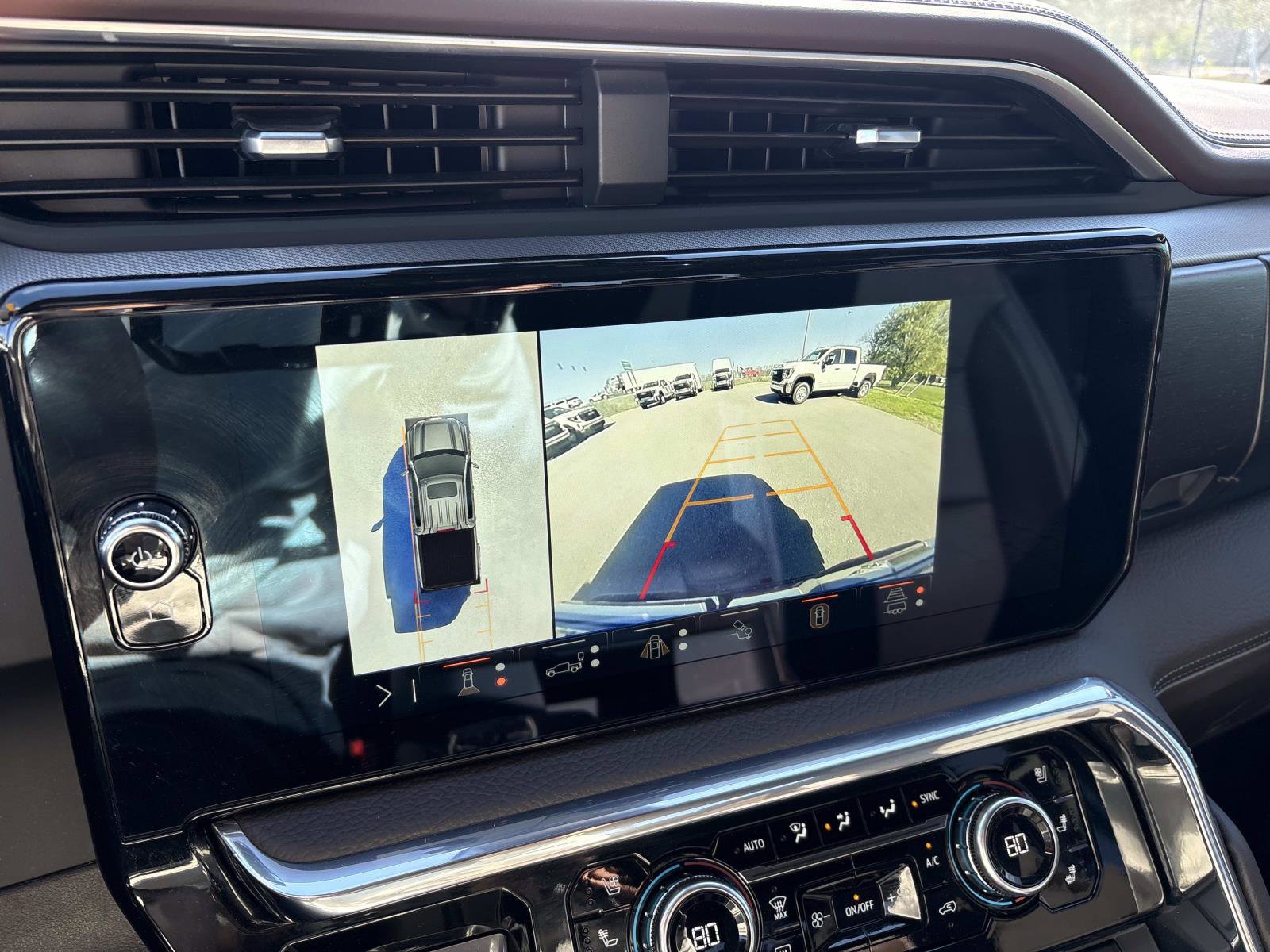 Certified 2024 GMC Sierra 1500 Denali image 23