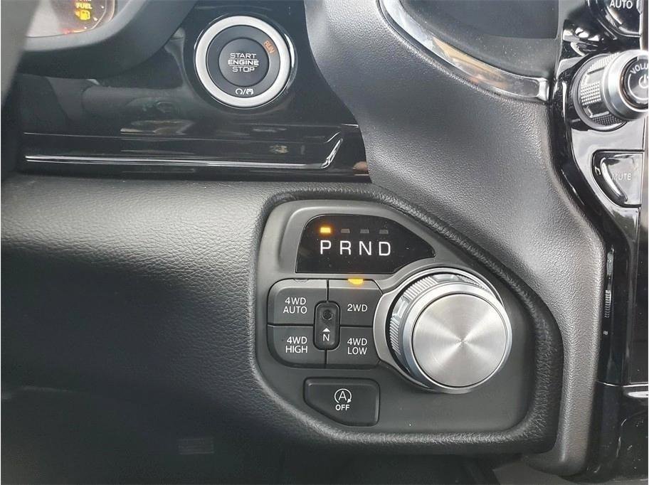 Used 2026 RAM 1500 Laramie w/ Night Edition AWD/4WD image 34