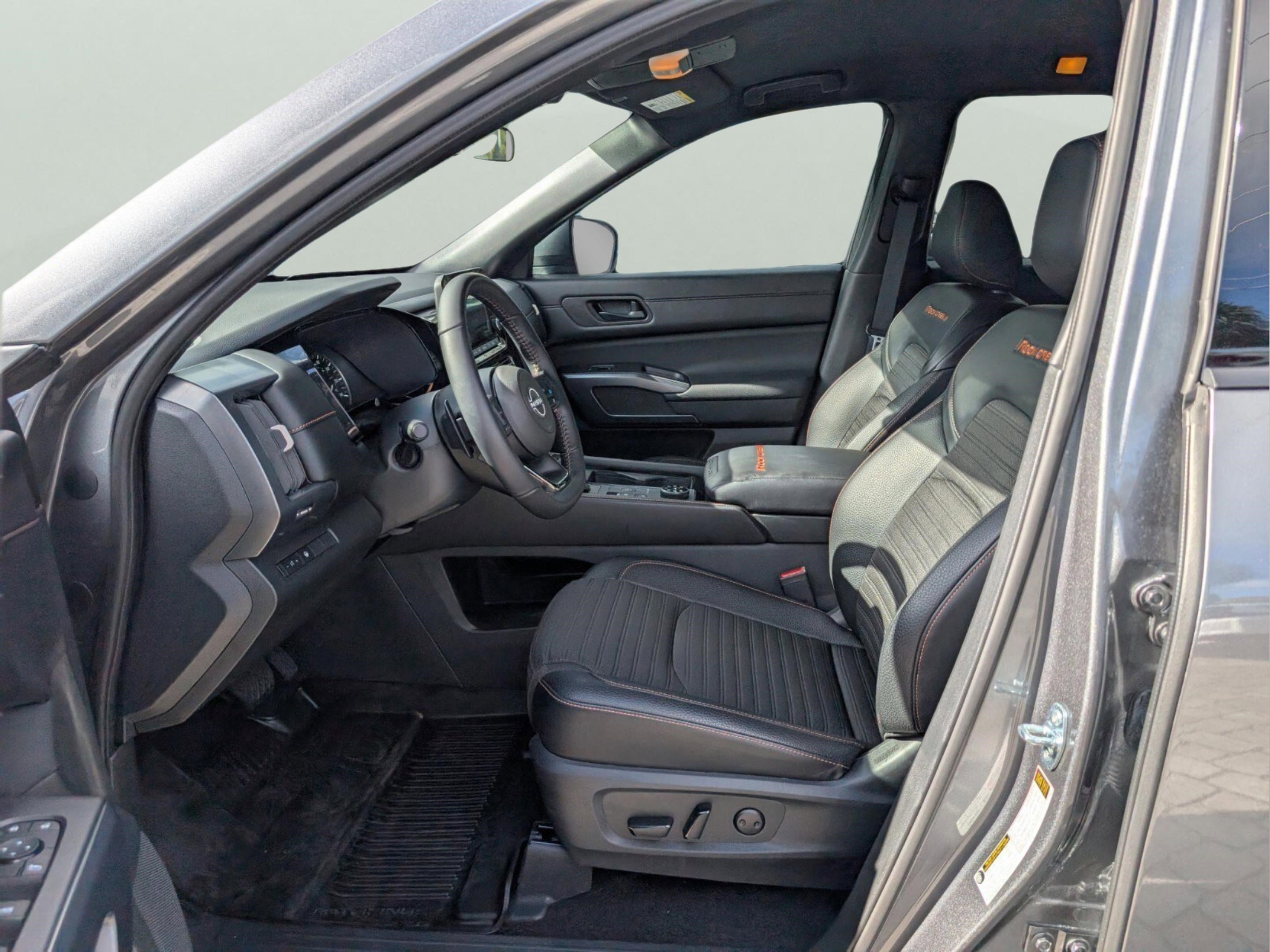 Used 2024 Nissan Pathfinder Rock Creek image 27