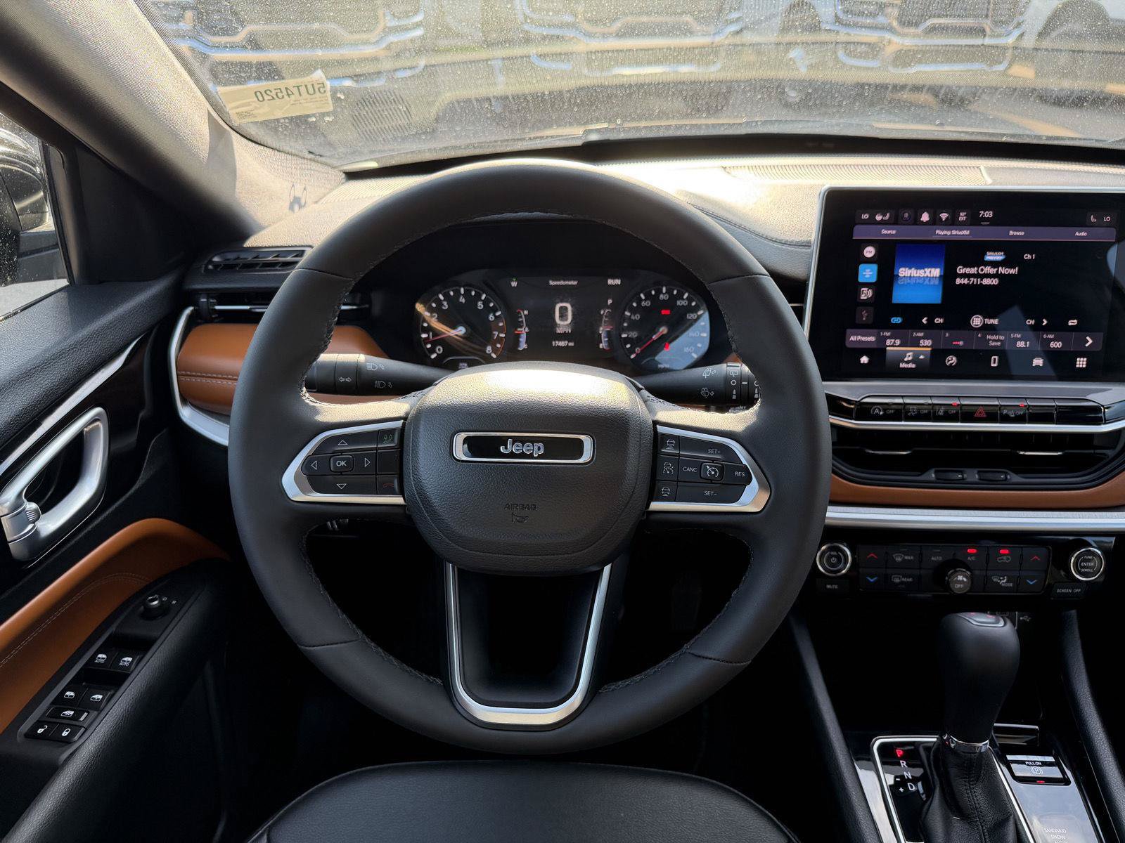 Used 2024 Jeep Compass Limited AWD/4WD image 8