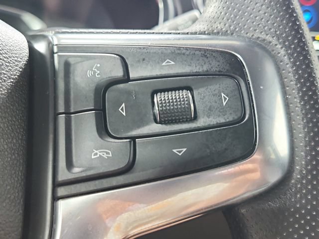 Used 2025 Chevrolet Blazer LT FWD image 23