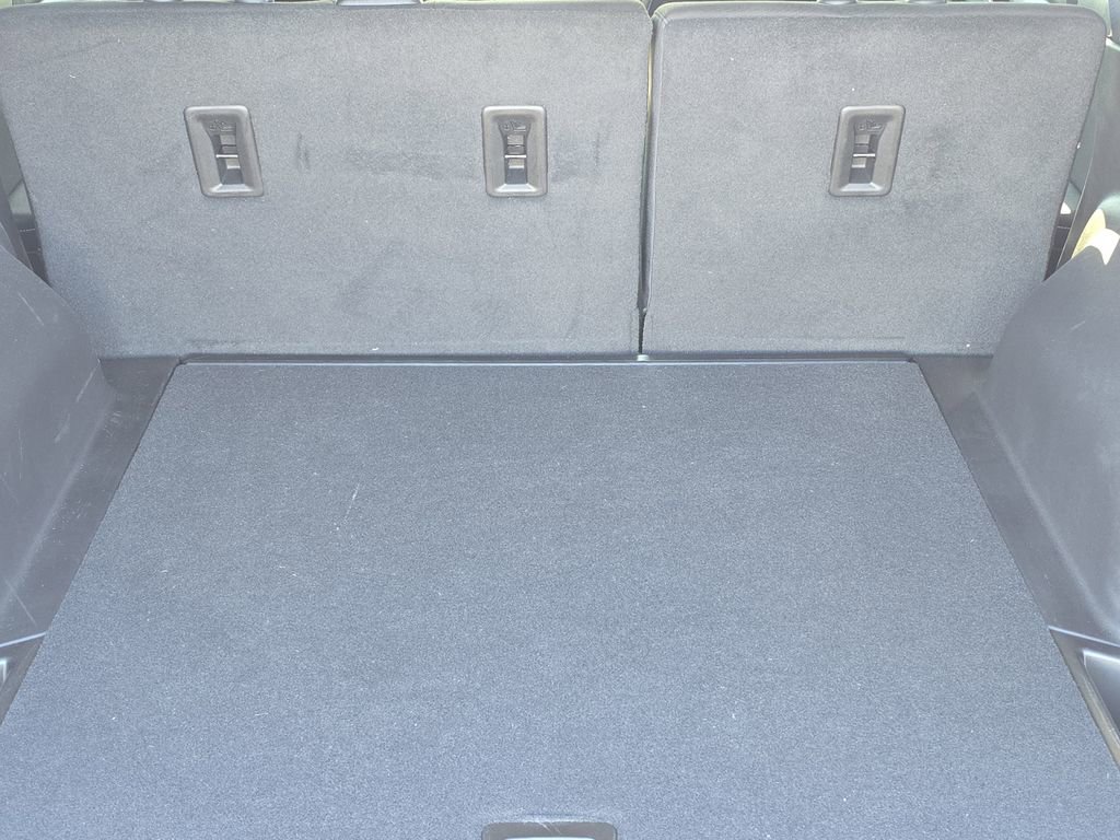 Used 2025 Chevrolet Blazer LT image 6