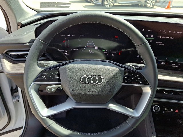 Used 2025 Audi Q5 Premium Plus AWD/4WD image 16