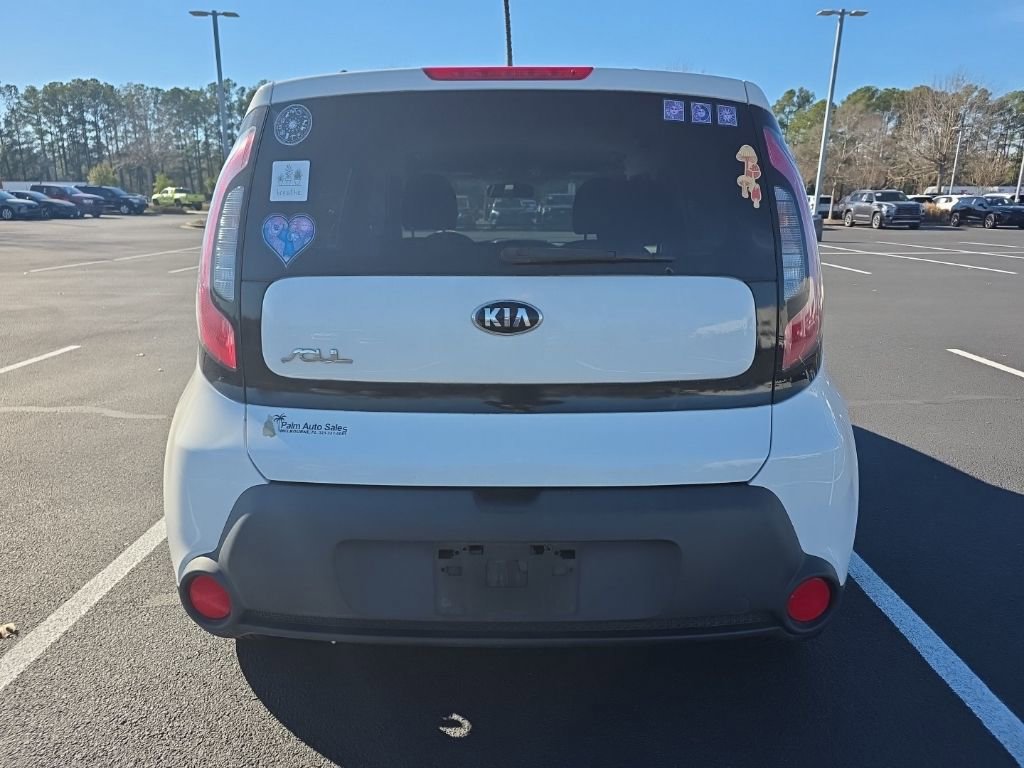 Used 2015 Kia Soul + image 6