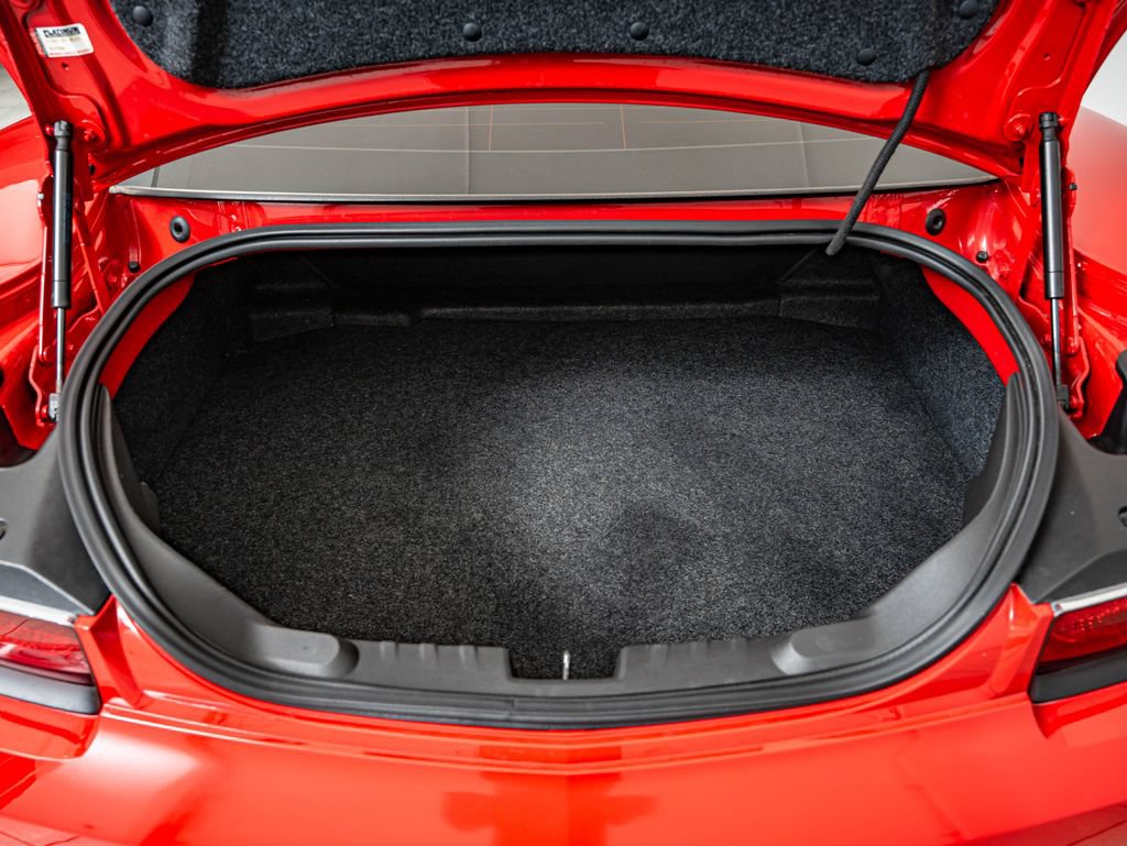 Used 2010 Chevrolet Camaro SS RWD image 39