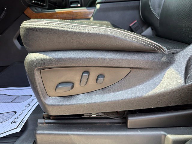 Used 2018 Chevrolet Silverado 1500 High Country AWD/4WD image 14