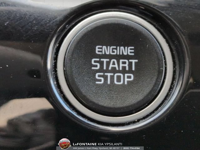 Used 2024 Kia Seltos S AWD/4WD image 17