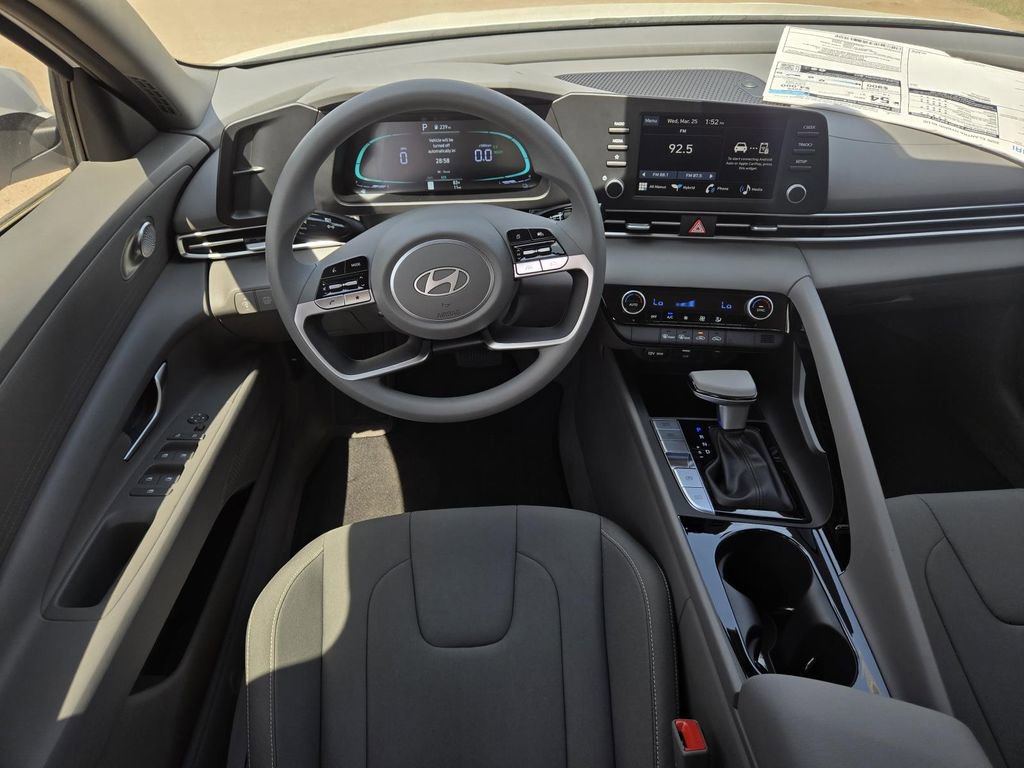 New 2026 Hyundai Elantra Blue FWD image 20