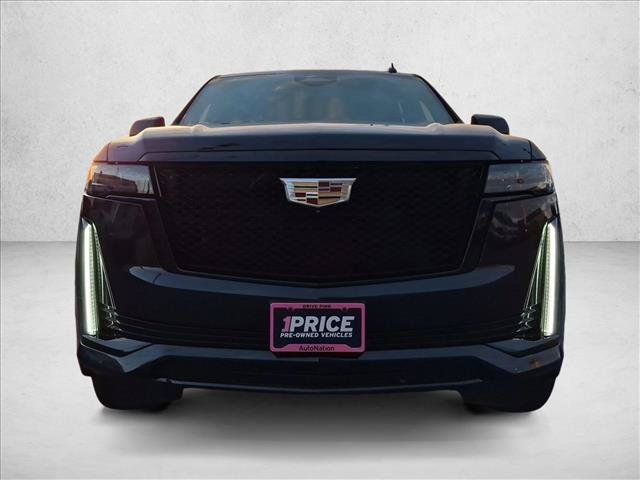 Used 2023 Cadillac Escalade Sport AWD/4WD image 2