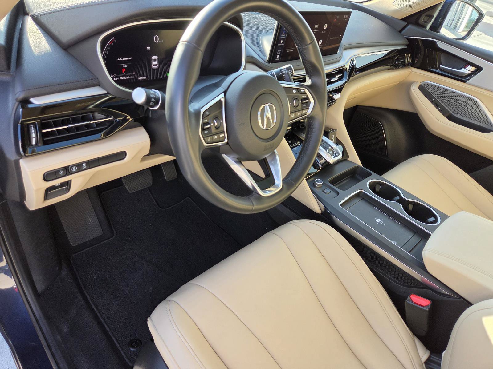 Used 2025 Acura MDX FWD image 18
