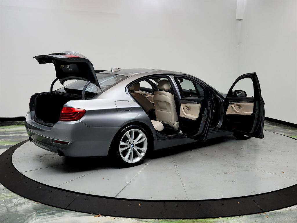 Used 2014 BMW 535i Sedan RWD image 11