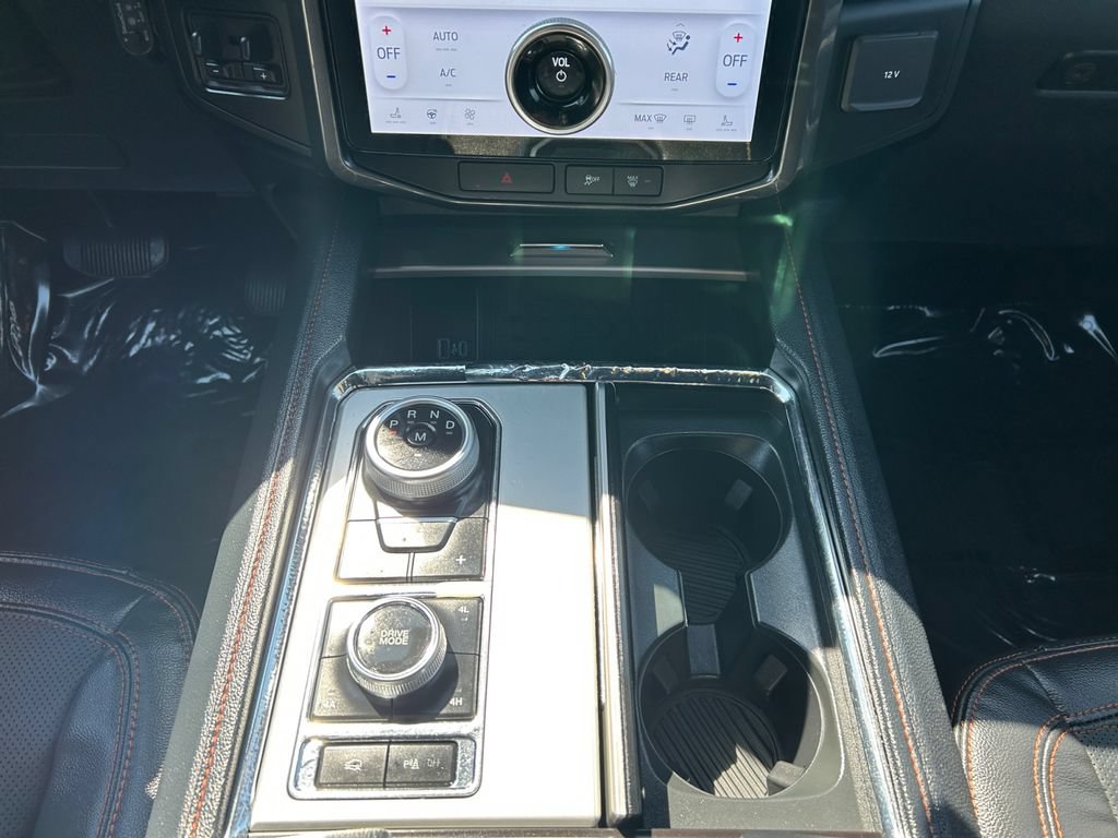 Used 2023 Ford Expedition Timberline AWD/4WD image 13