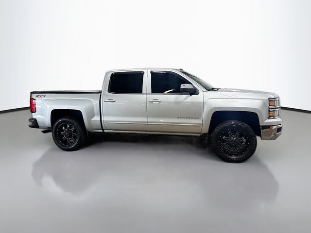 Used 2015 Chevrolet Silverado 1500 LT w/ All Star Edition AWD/4WD image 5