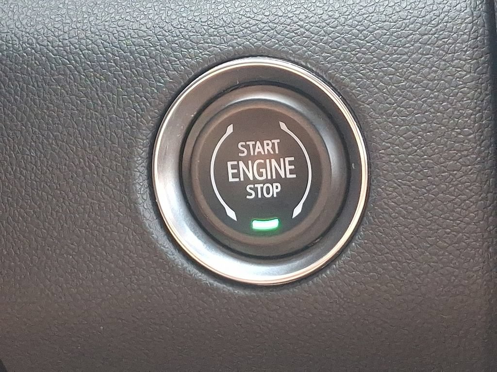 Certified 2025 GMC Acadia Elevation AWD/4WD image 24