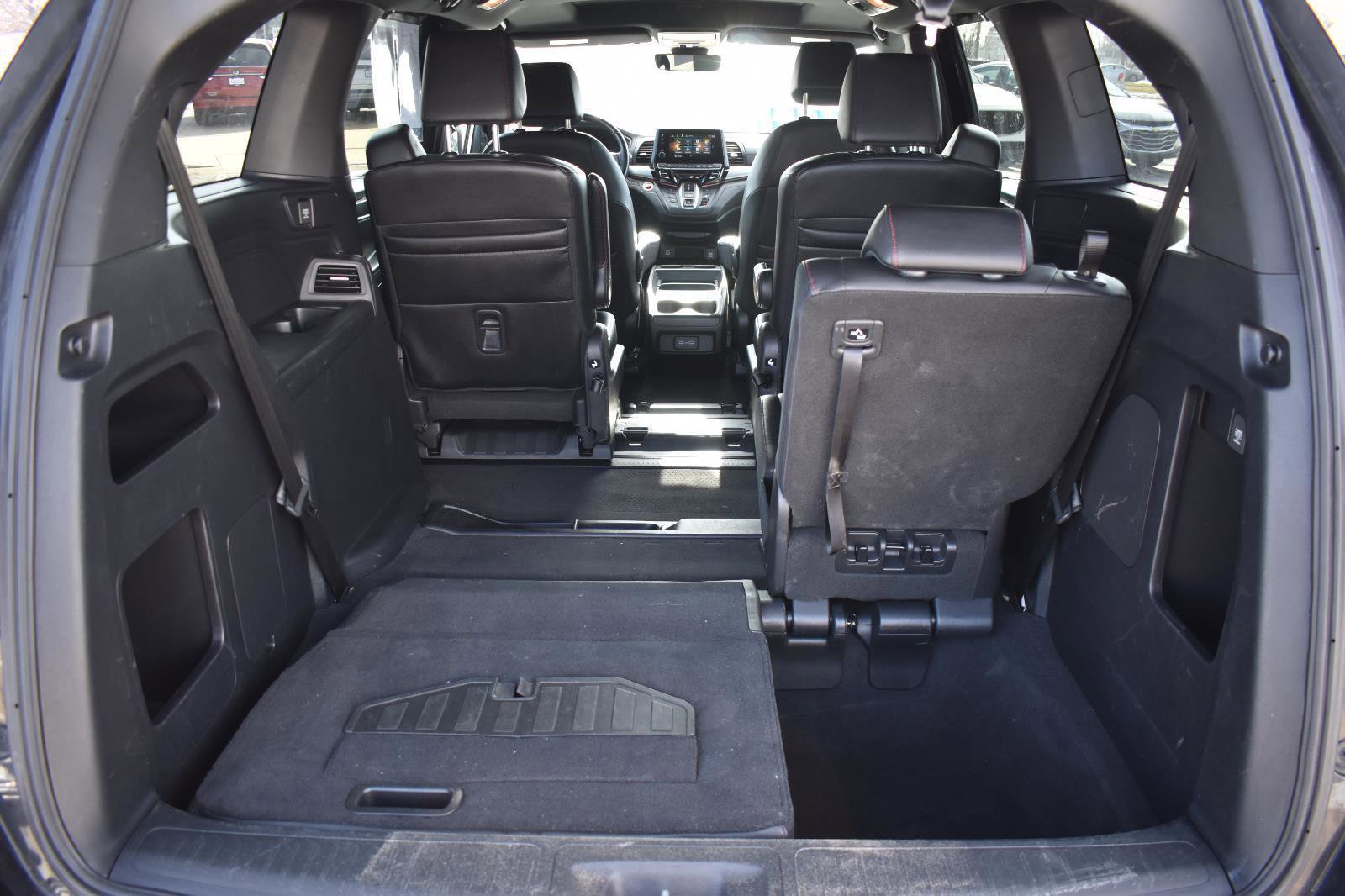 Used 2024 Honda Odyssey Sport image 17