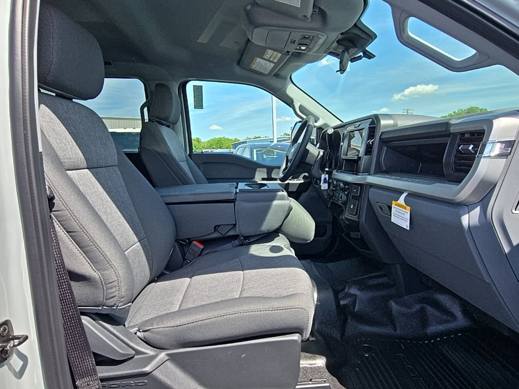 New 2026 Ford F250 XL AWD/4WD image 38