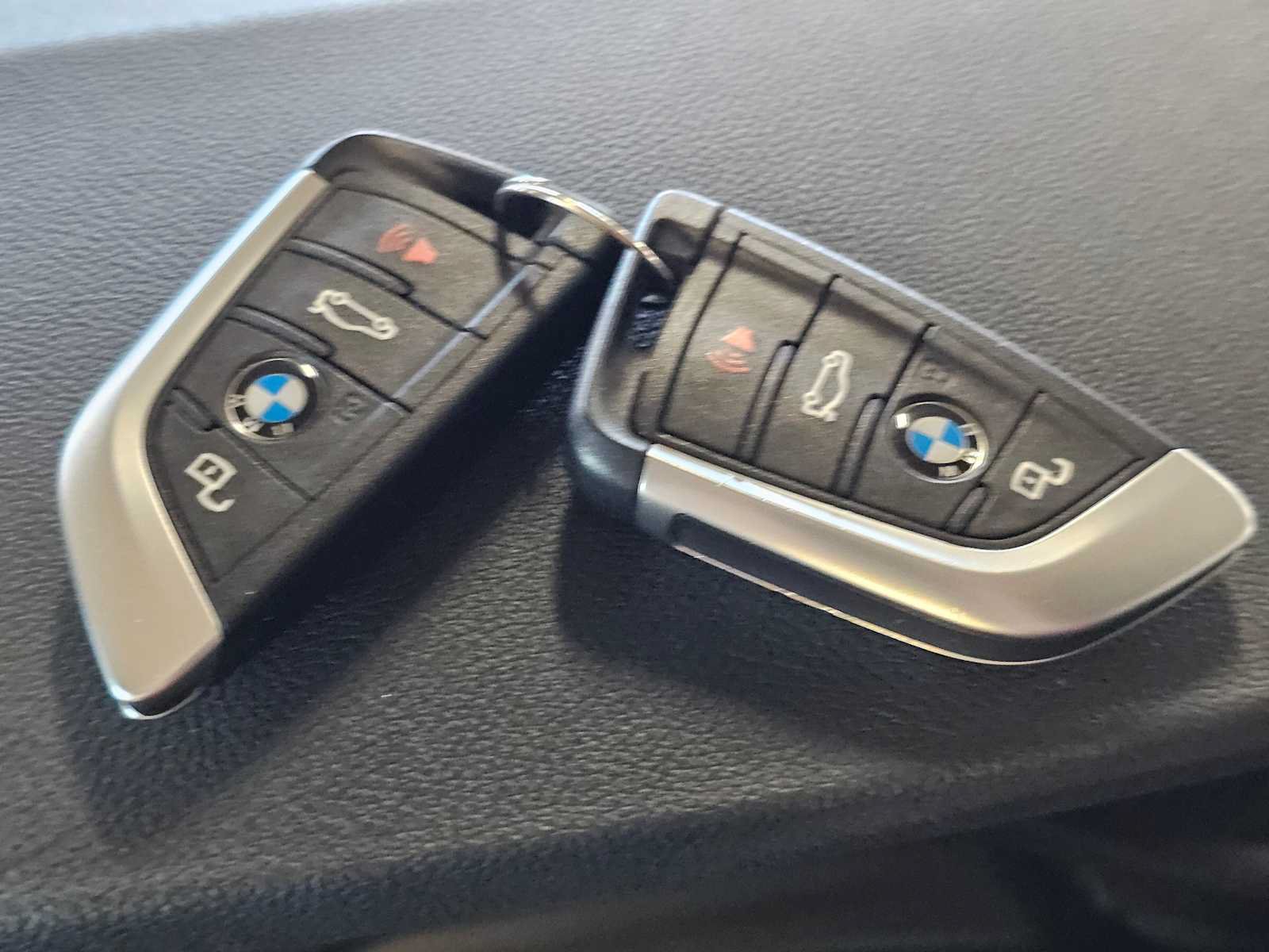 Used 2023 BMW X3 xDrive30i w/ Premium Package AWD/4WD image 39