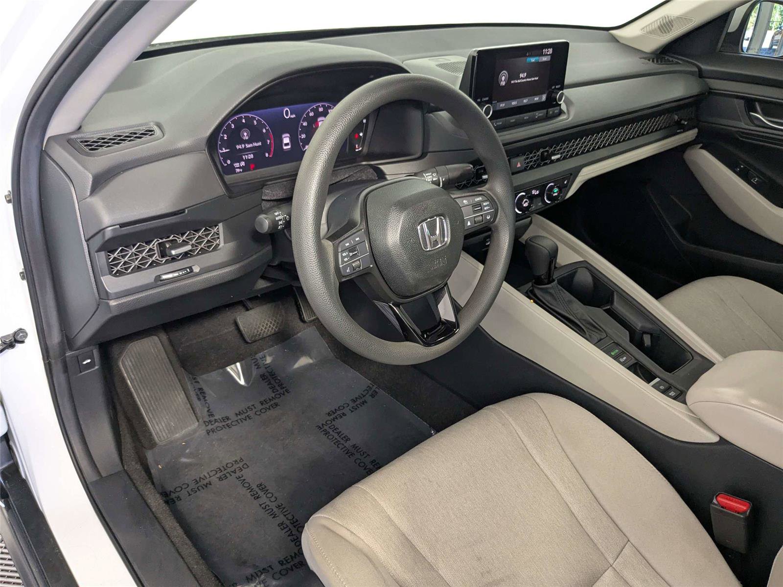 Used 2024 Honda Accord EX image 8