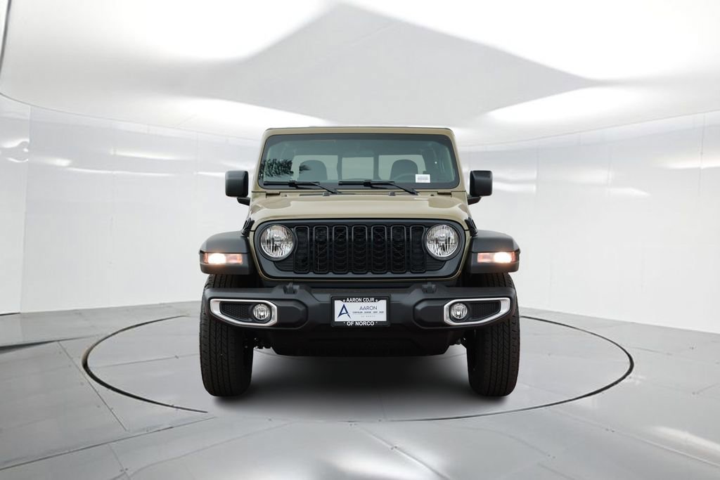 New 2026 Jeep Gladiator Sport image 4