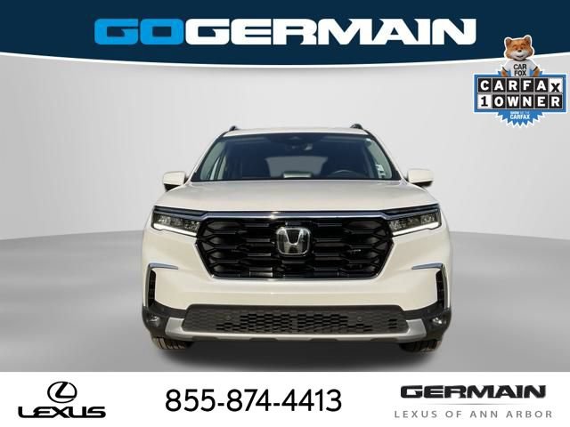 Used 2025 Honda Pilot Touring image 11