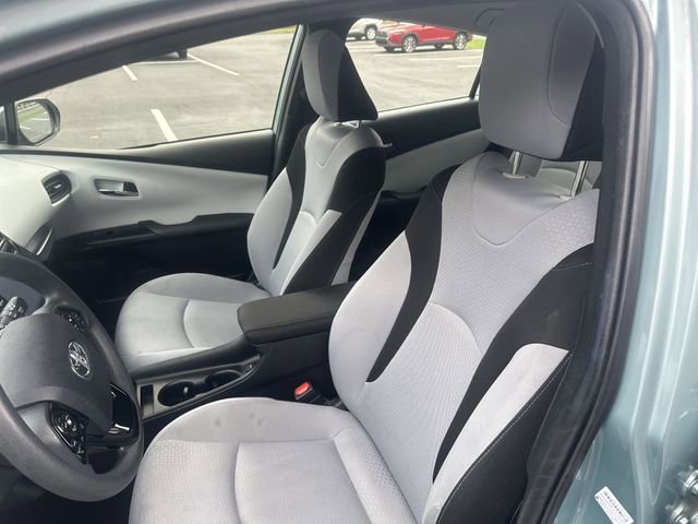 Certified 2021 Toyota Prius LE image 14