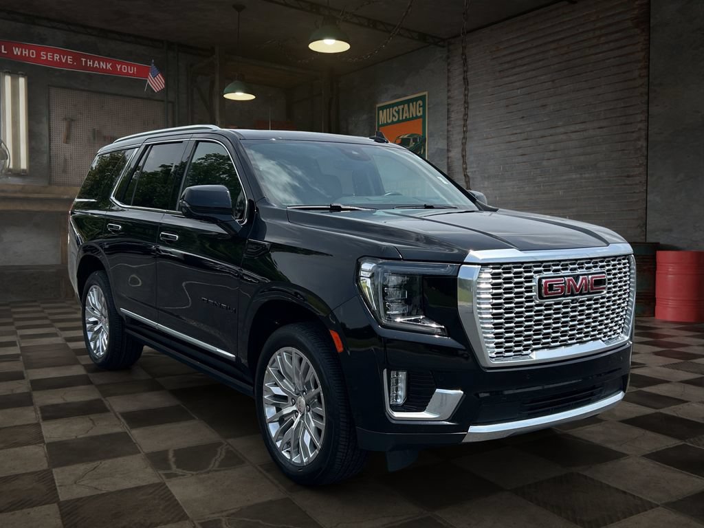 Certified 2024 GMC Yukon Denali w/ Denali Reserve Package AWD/4WD image 7