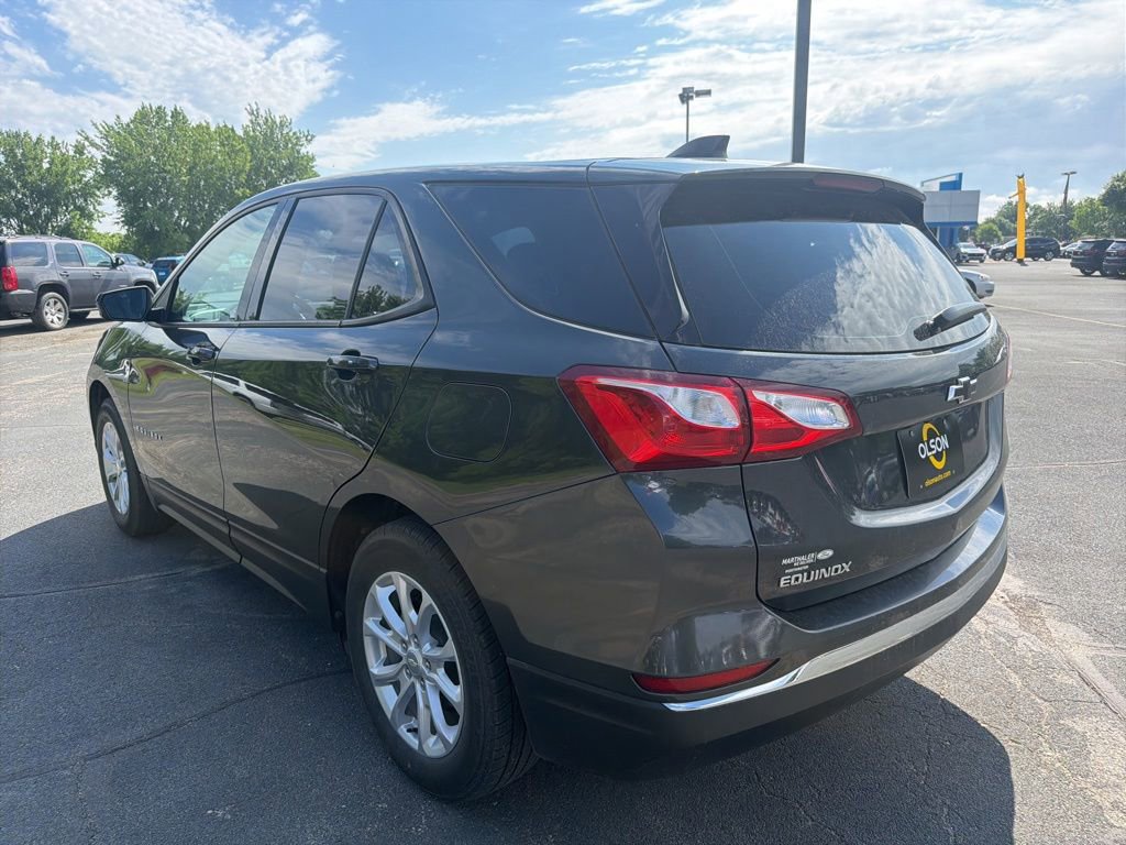 Used 2018 Chevrolet Equinox LS FWD image 3