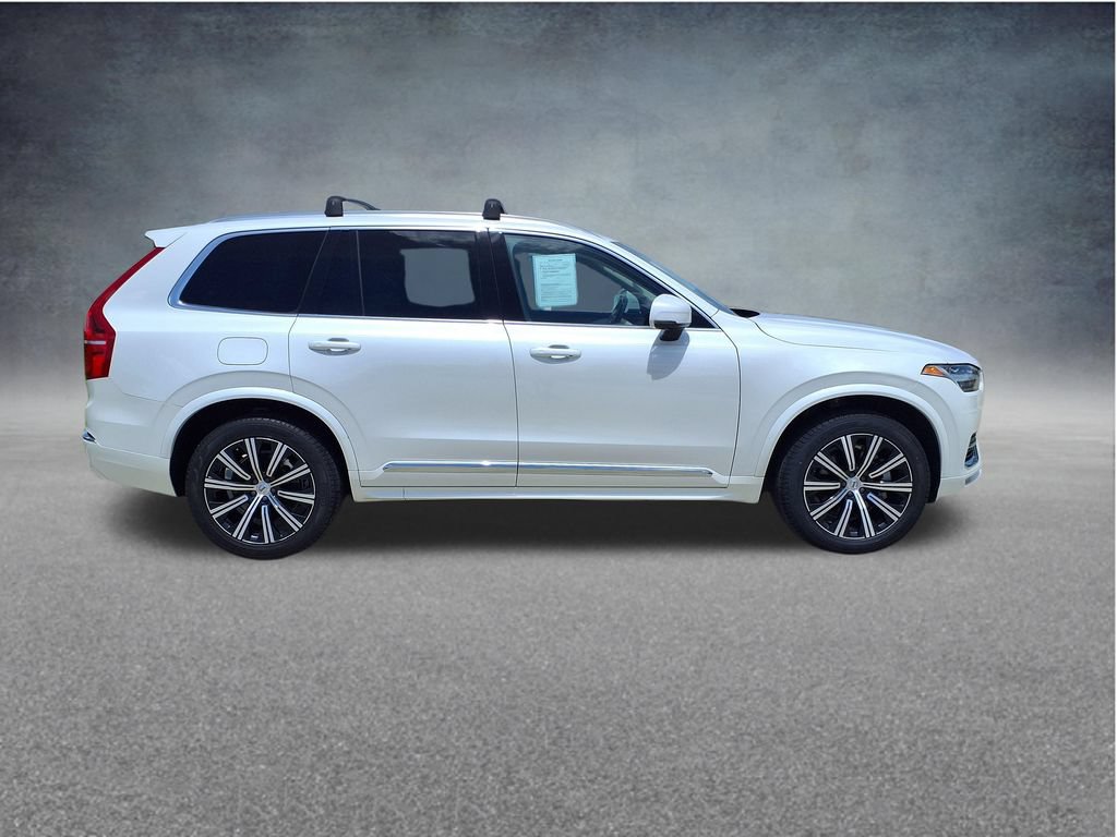 Used 2025 Volvo XC90 B5 Core AWD/4WD image 9