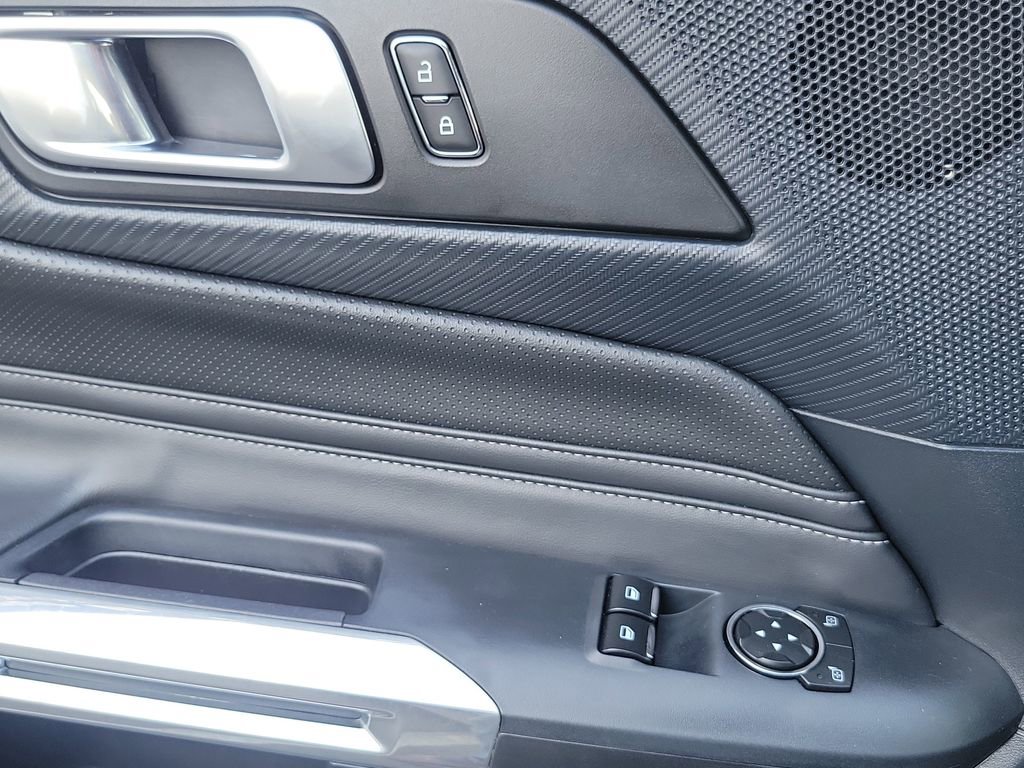 Used 2024 Ford Mustang Premium image 15