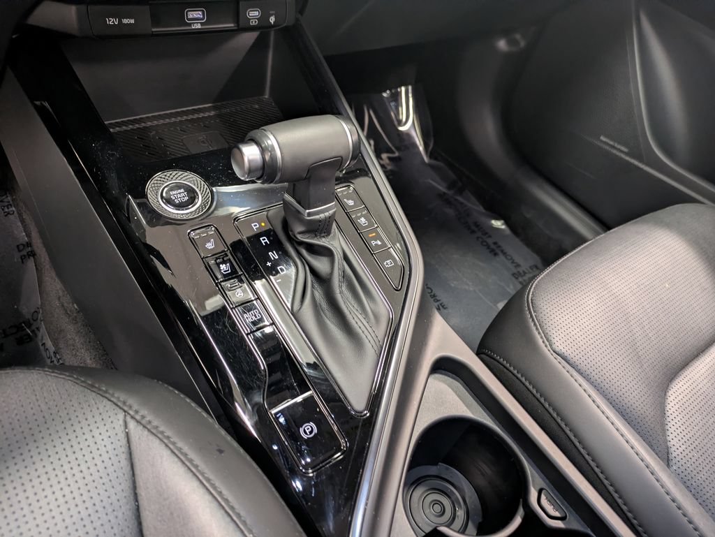 Certified 2023 Kia Niro SX Touring FWD image 15