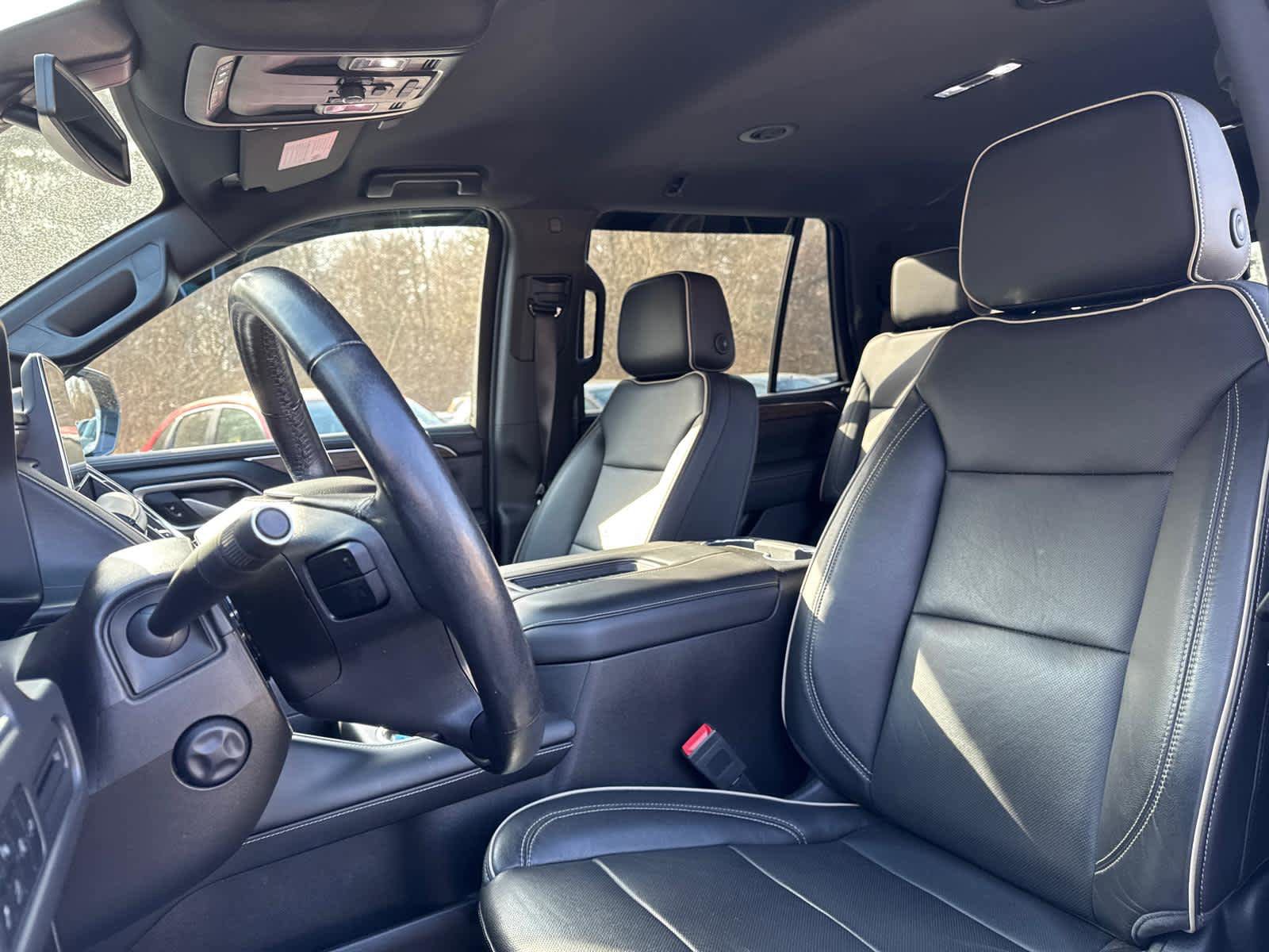 Used 2021 Chevrolet Tahoe Premier image 14