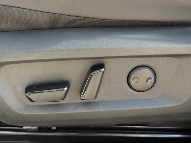 Used 2024 Nissan Rogue SV w/ SV Premium Package FWD image 26